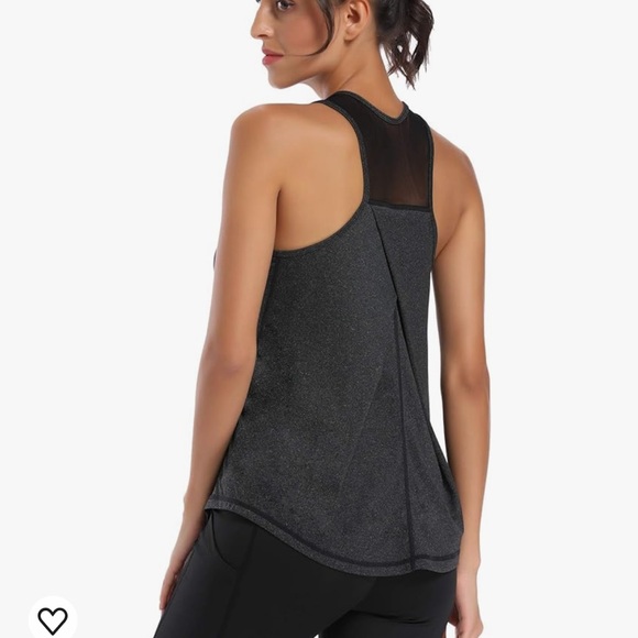 NWT Charcoal Color Workout/Yoga Top - Picture 7 of 8